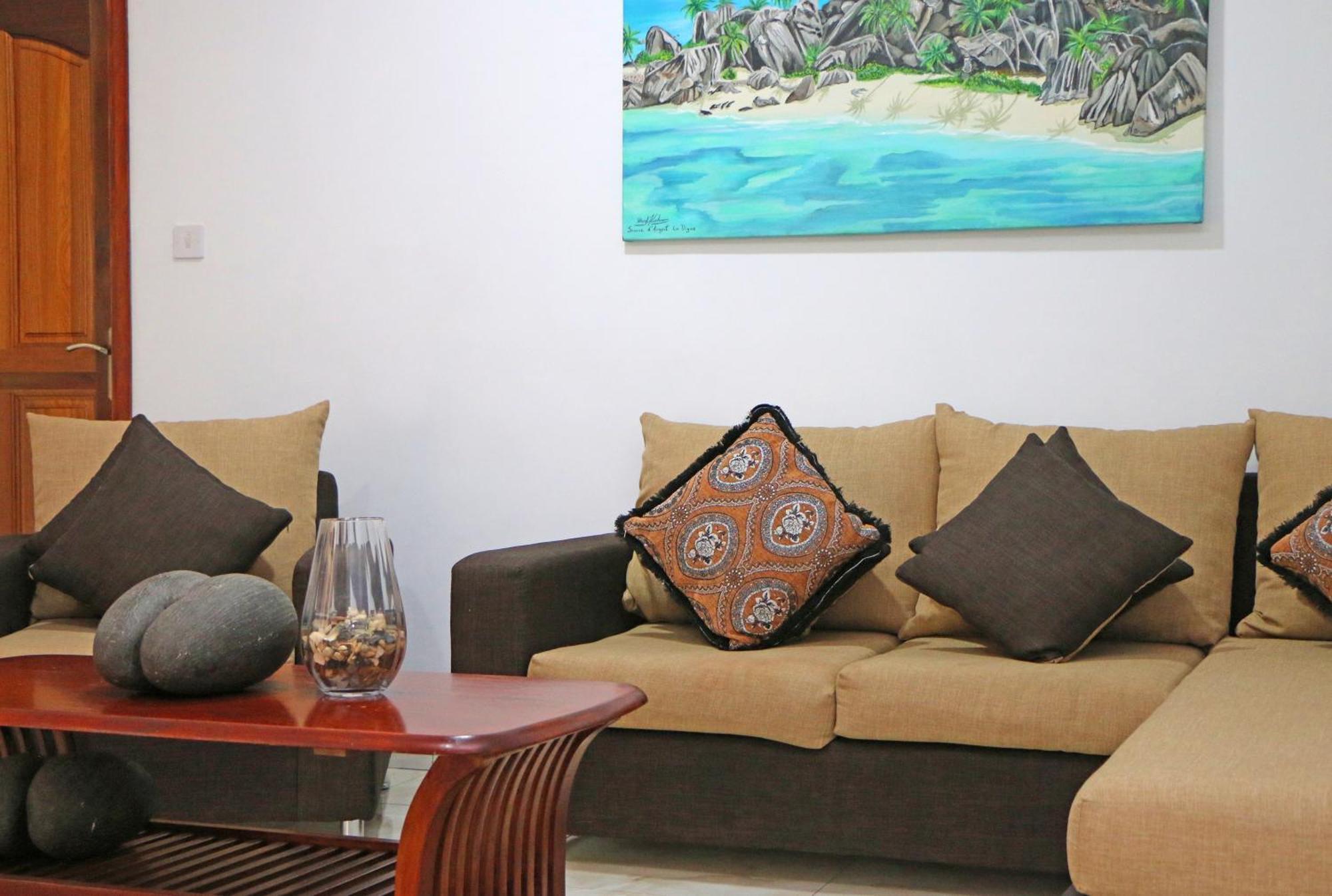 Ocean Blue Bay Apartment อังส์ วอลแบร์ วิลเลจ ภายนอก รูปภาพ