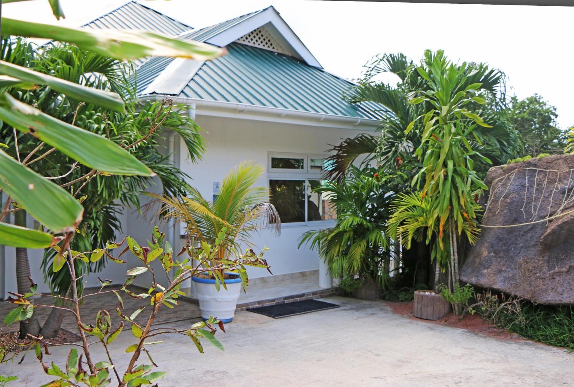 Ocean Blue Bay Apartment อังส์ วอลแบร์ วิลเลจ ภายนอก รูปภาพ